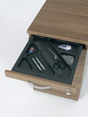 Rollcontainer 3 Kunststoff-Schubfcher und Utensilienschubfach, Metall-Rollschubfhrung, Zentralverriegelung, verdeckte Doppel-Lenkrollen, 438x600x565, Wei/Wei